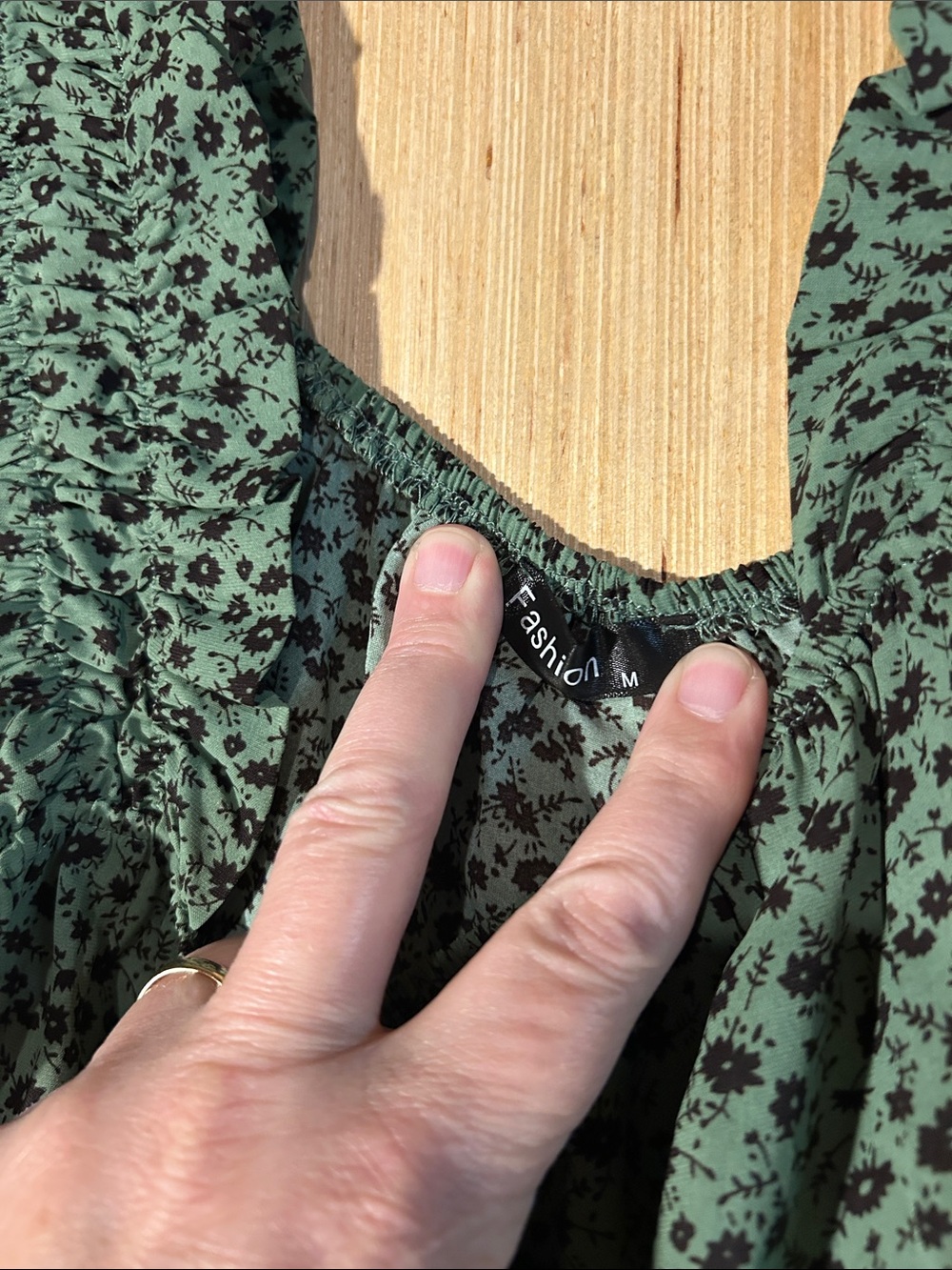 Green Floral Ruffled Strap Tank Top - Picture 2 of 3